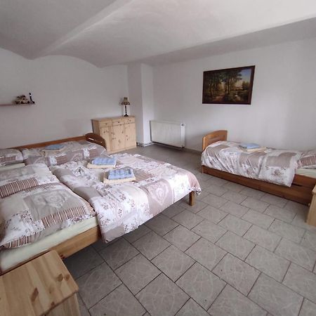 Statek Tomandlov Apartman Driten Kültér fotó